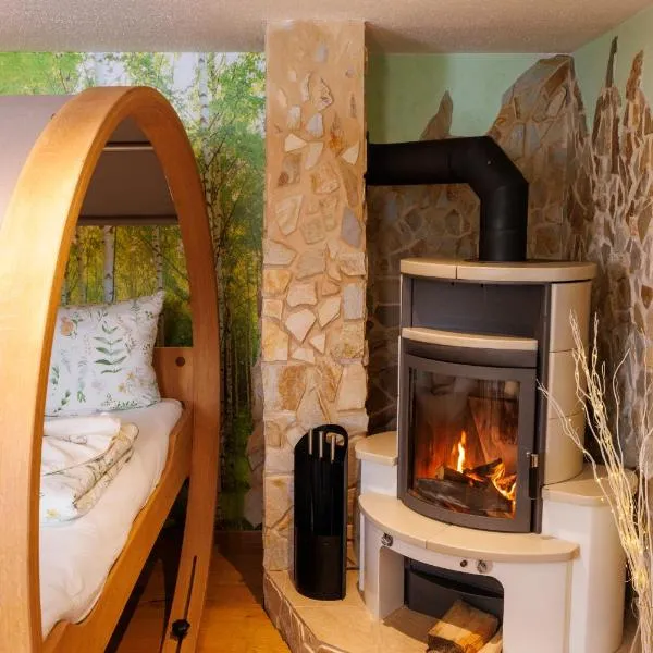 BioNestlein Premium Apartments mit Biosauna, Wintergarten & exklusiver Bio-Verpflegung, Hotel in Löffingen