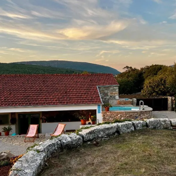 Casa da Curva, hótel í Mendiga