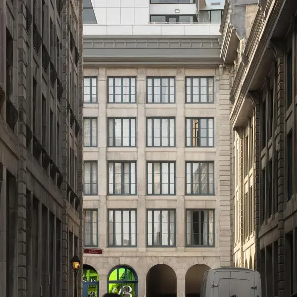 Bresoles Hotel, hotel i Montreal