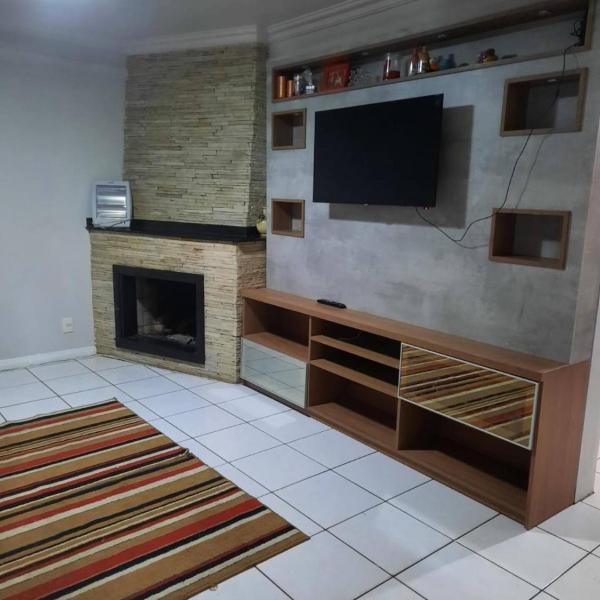 Casa prática, ampla e confortável em Torres - Foto 4