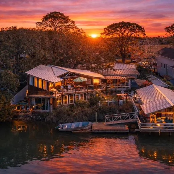 Creekside Paradise: Tybee Island şehrinde bir otel