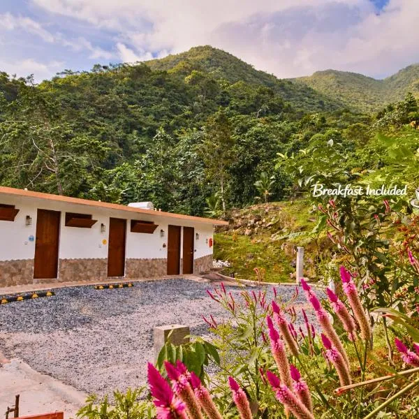 Finca Ki' - Eco Farm Stay Bed & Breakfast - El Yunque Region, khách sạn ở Naguabo