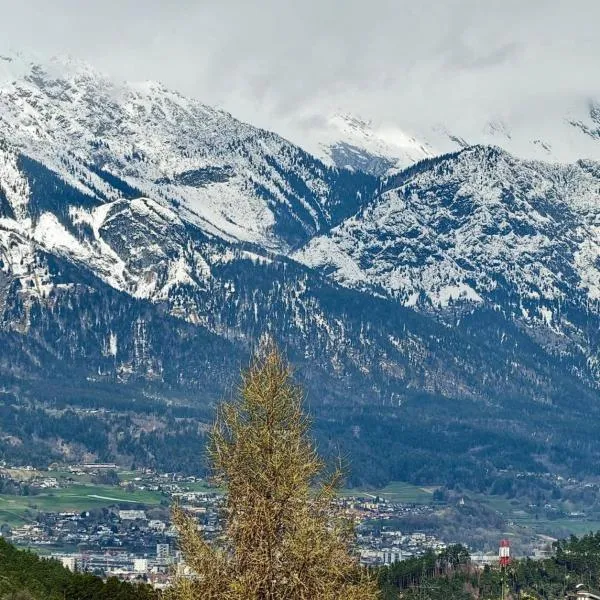 Apartment Central Mutters Innsbruck, hotel di Innsbruck