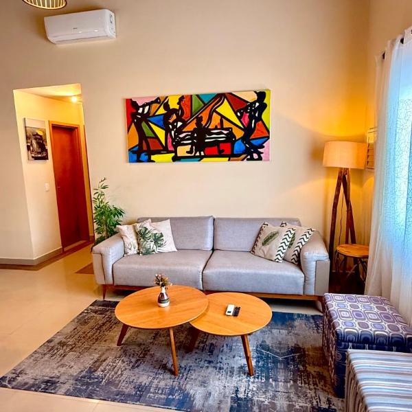 Linda casa em Juquehy a 150 metros da praia!! Casa em condomínio!