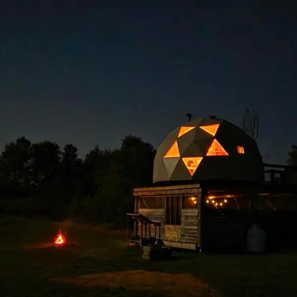 Prêt-à-camper, dôme, hotel en La Tuque