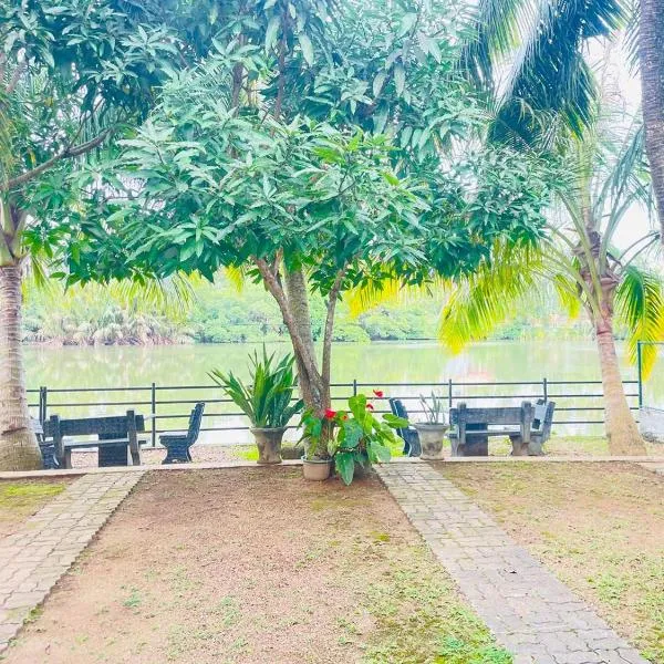 Avendra Holiday Inn Weligama, hotel in Weligama