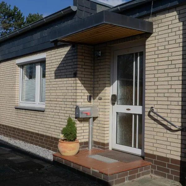 Ferienwohnung am Meerbach - Terrasse & Natur in Nienburg, hotel v mestu Nienburg