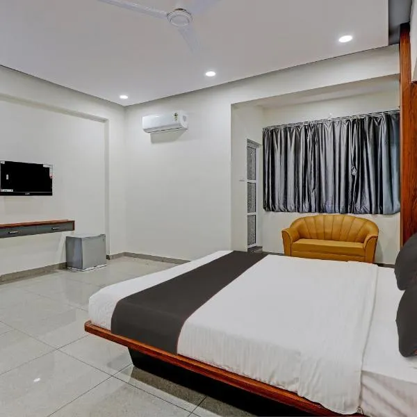 Collection O KANHA INN, hotel sa Hālol