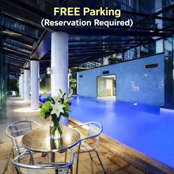1BR Southbank Balcony Views, Pool & Free Parking, hotel Melbourne-ben