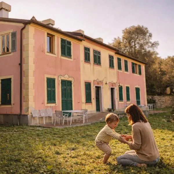 Villa Olivari apartments and garden, Hotel in San Rocco al Porto
