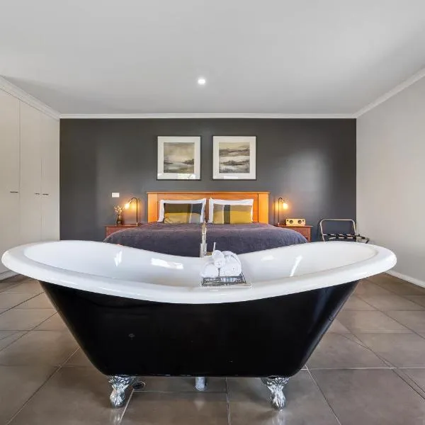 Blaze Rock Retreat, hotel u gradu Halls Gap