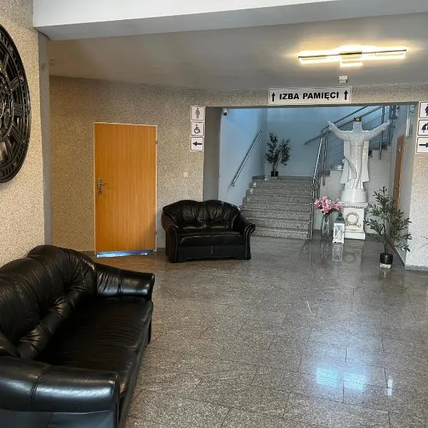 Przystań Pielgrzyma, hotel i Świebodzin