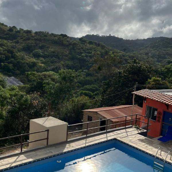 Casa vermelha Recanto Doce Lar