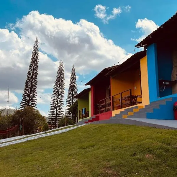 Casa vermelha Recanto Doce Lar, отель в городе Гравата