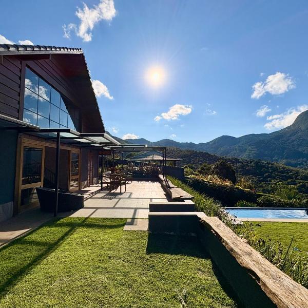 Casa 02 Monte Boa Vista - Casa de 4 Suítes com Vista Deslumbrante