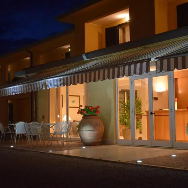 Parkhotel Montigeto, отель в городе Пассиньяно-суль-Тразимено