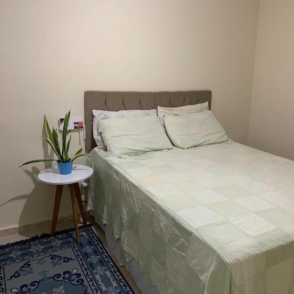 Quarto Privativo com Suite próximo a praia de Aruana