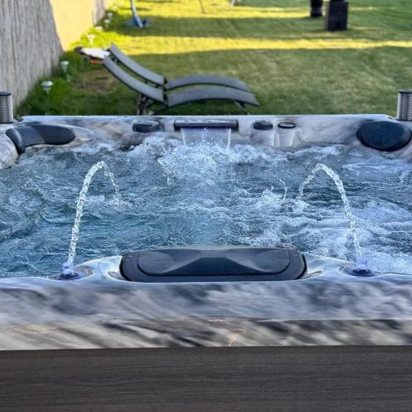 CASA ELLA – hotel w mieście Murighiol