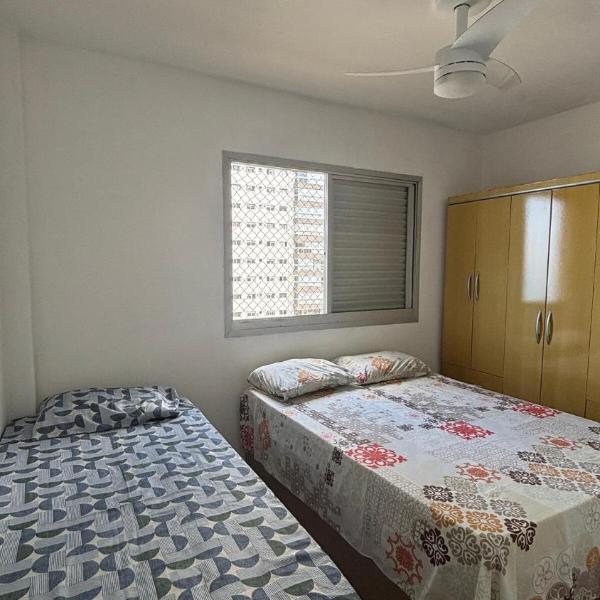 Lindo Apartamento no Canto do Forte,Pé na areia - Foto 3
