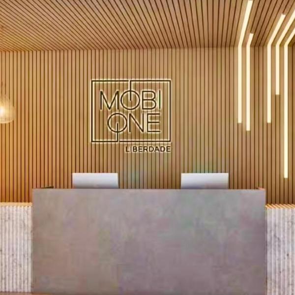 Coração da Liberdade | Acomoda 4 | Ar + Rooftop + Gym - Foto 2