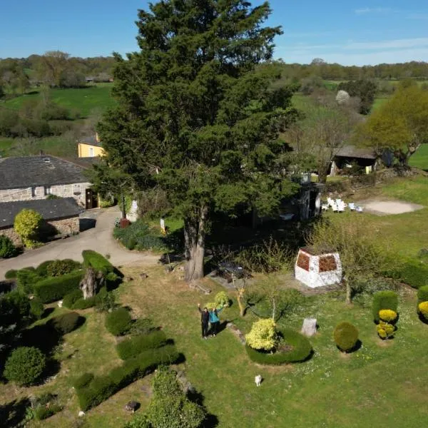 A casa de Carmen, Hotel in Sarria