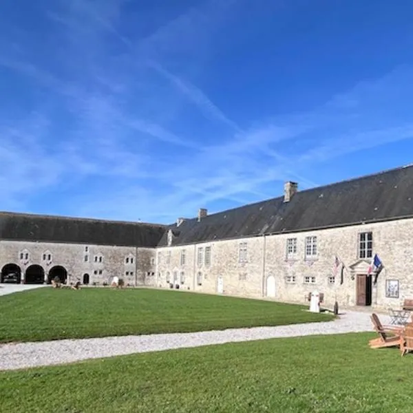 CHÂTEAU DE FRANQUETOT & D Day Collins Museum, hotel sa Sainte-Mère-Église