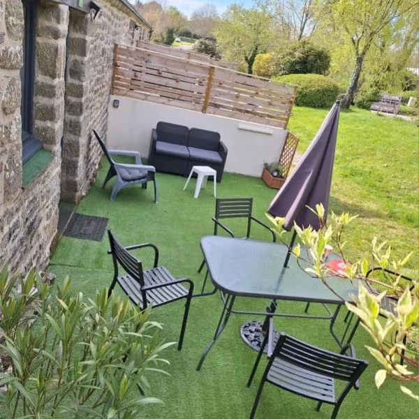 Studio 11, Draps, Linge, Wifi # Longère Bretonne#Morbihan โรงแรมในSulniac