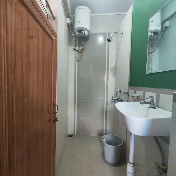 Greenwood Homestay Shillong، فندق في شيلونغ