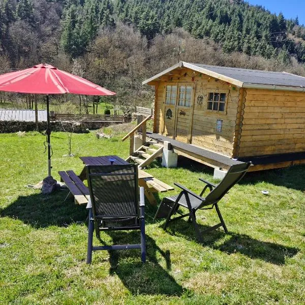 La cabane des lucioles, hotel Saint-Julien-Boutières-ben