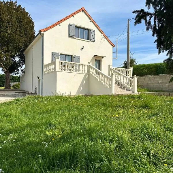 Maison de vacances campagnes: La Celle-Guénand şehrinde bir otel