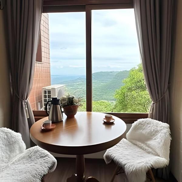Vista Única Gramado|Próx. Centro|Lareira|5 Pessoas