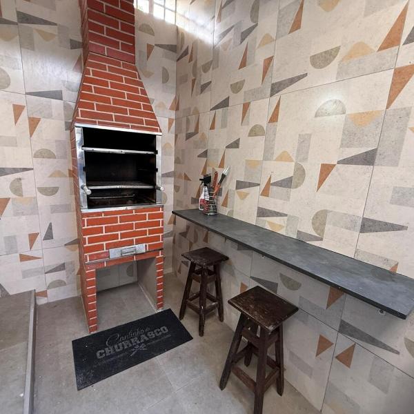 TRIPLEX piscina churrasqueira lava e seca Wi-Fi e 2 TVs em Condomínio com 90m2 no centro de Ubatuba - Foto 2