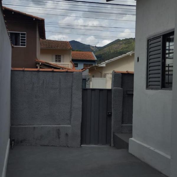 Casa Próxima ao Centro - Foto 4