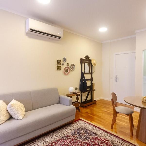 apartamento inteiro - 2 quartos - reformado