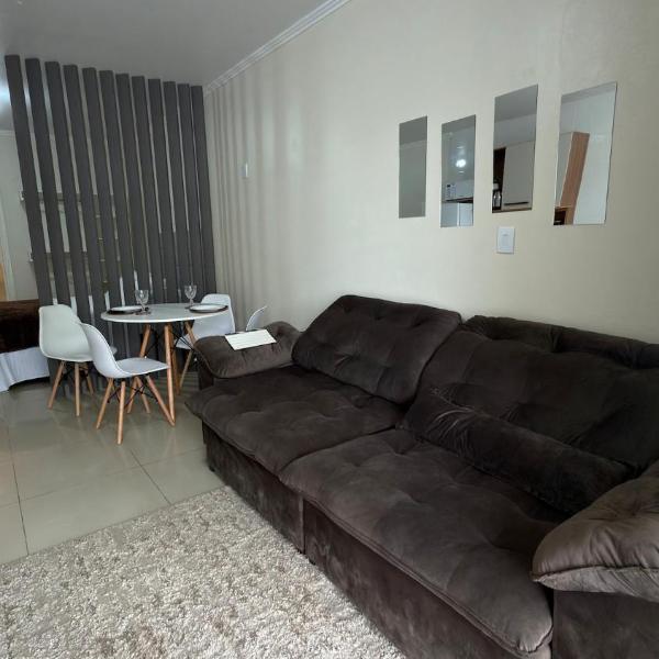 Apartamento Studio Térreo no Centro com Ar Condicionado e Garagem