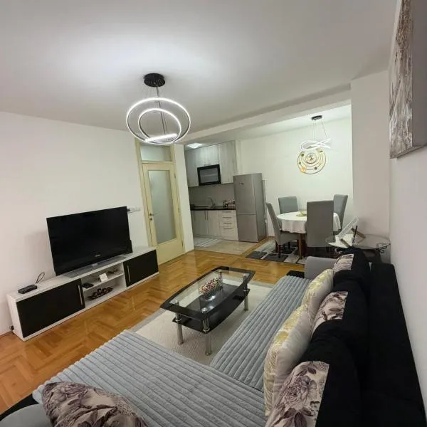 Istocno Sarajevo-Hilandarska, Stan na dan SV, hotel a Donje Mladice