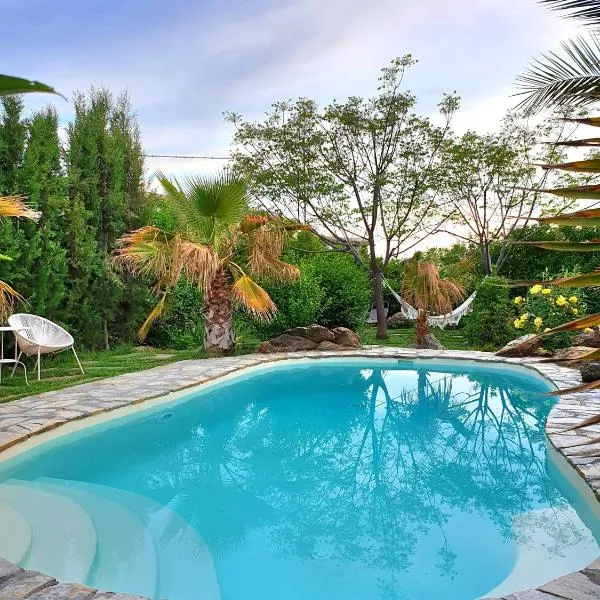 La Placeta Guesthouse, hotel a Pórtugos