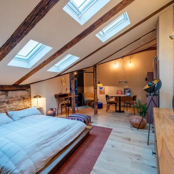 Design Wohnung auf 2 Ebenen - Nähe Messe, khách sạn ở Nürnberg