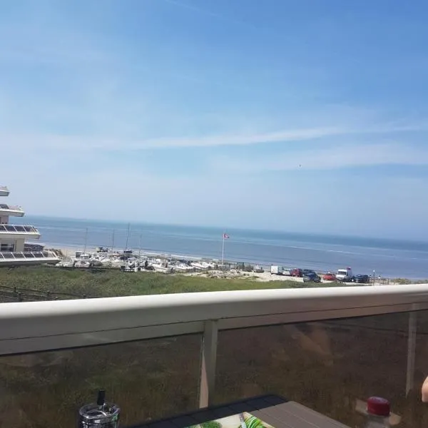 Appartement Merlimont plage face à la mer, hotel en Merlimont-Plage