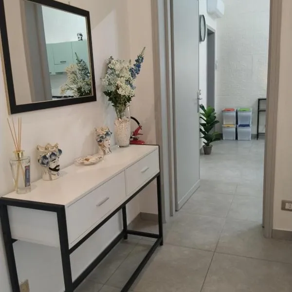 Carolina's Bedrooms, hotel in Trapani