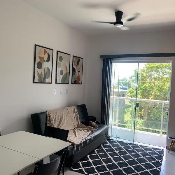 Apartamento 1 quarto e sofá cama , 150 m da praia itapoa