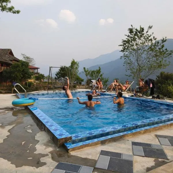 Muong Hoa Hmong Homestay, hotel in Sapa