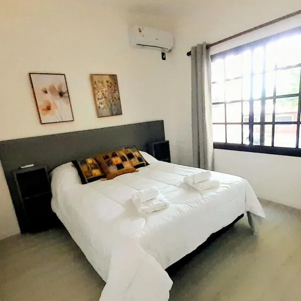 Casa cerca del Puerto, Centro y Barrio Histórico, hôtel à Colonia del Sacramento