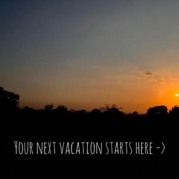 Sundown Slumber 2BHK with Terrace and Mountain Views, hotel di Dehradun