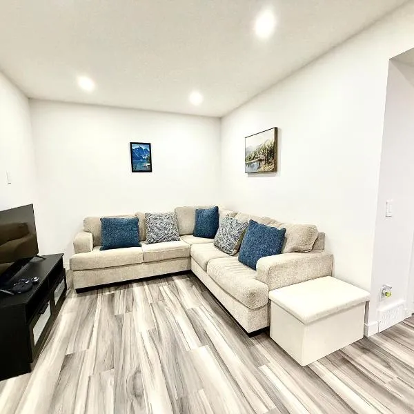 Cozy Two Bedroom Suite in NW Calgary - Near Banff & Calgary Airport, hotel Calgaryben