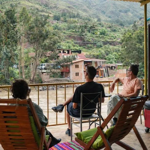 Coca Runa Wasi & Backpacker's Hostel, hotel a Písac