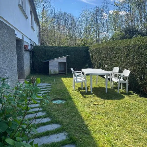 Appartement 2 chambres avec jardin et balcon, hôtel à Bagnères-de-Bigorre