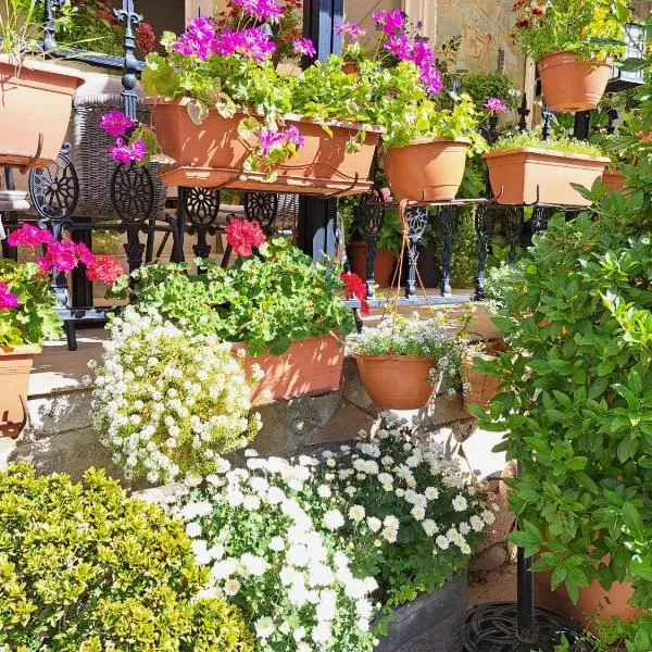 Kyperounta Troodos Mountain House!، فندق في كيبرونده