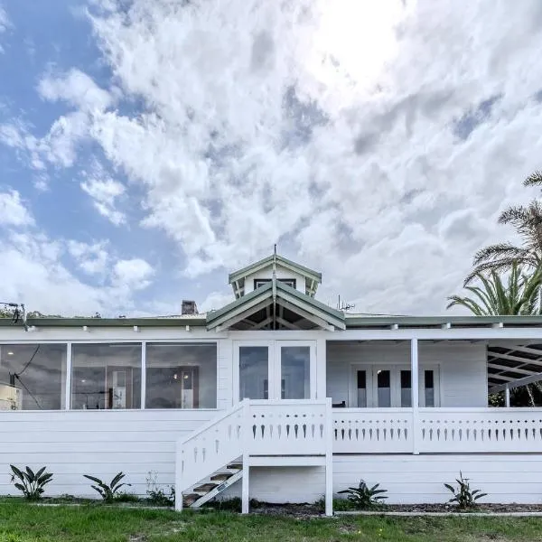 Blue Horizon House by The BNB Collection, hotel in Albany