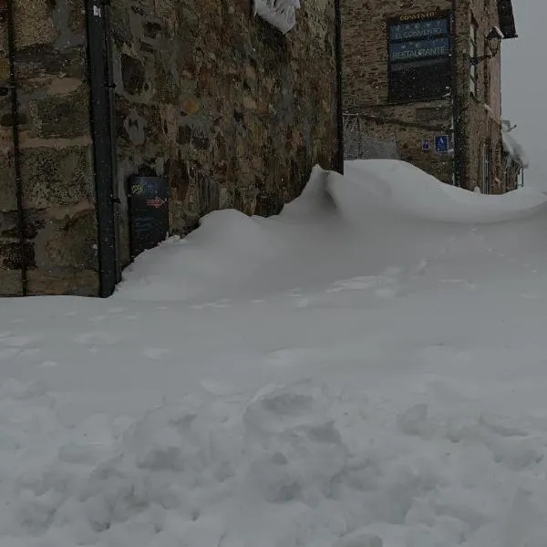 Convento de Foncebadon, Hotel in Foncebadón